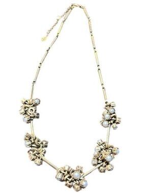 Vintage Gold-Tone Necklace With Faux Pearl Cluster Accents & 2" Extender